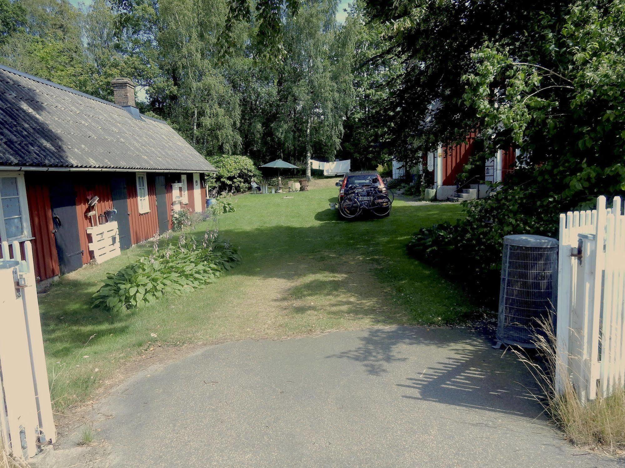 Swedish Idyll Hotel Arstad Exterior photo